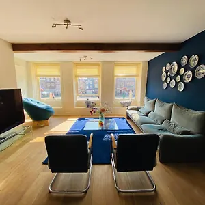Luxury Historic House, 200 M2, In Centre Appartement
